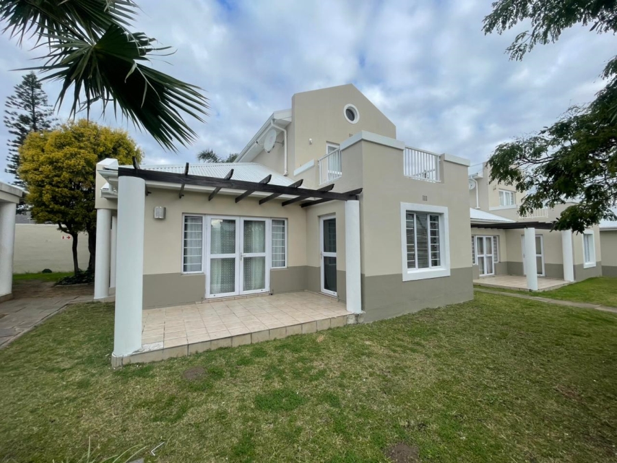 3 Bedroom Property for Sale in Beacon Bay North Eastern Cape